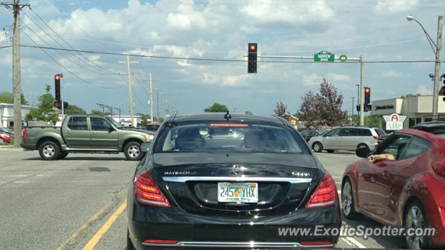 Mercedes Maybach spotted in Downers Grove, Illinois