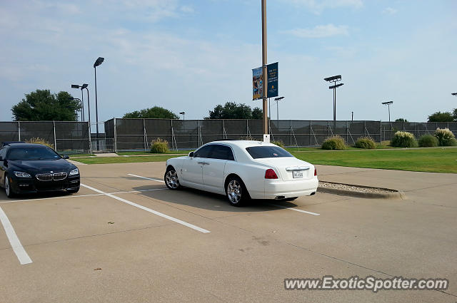 Rolls-Royce Ghost spotted in Mansfield, Texas