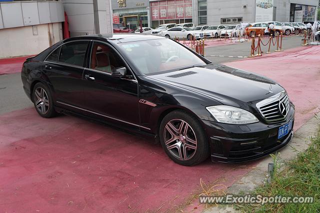 Mercedes S65 AMG spotted in Beijing, China