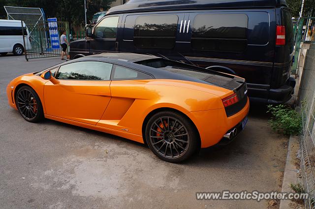 Lamborghini Gallardo spotted in Beijing, China