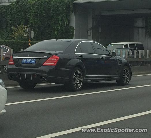 Mercedes S65 AMG spotted in Beijing, China