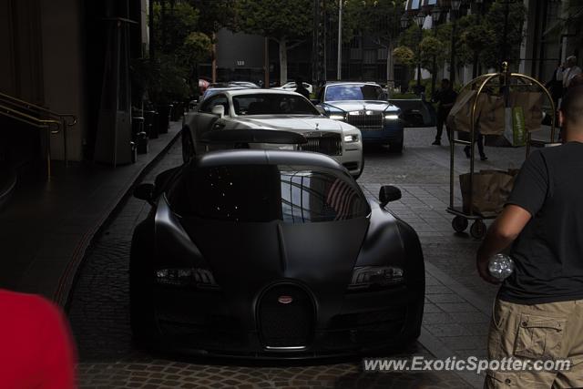 Bugatti Veyron spotted in Beverly Hills, California