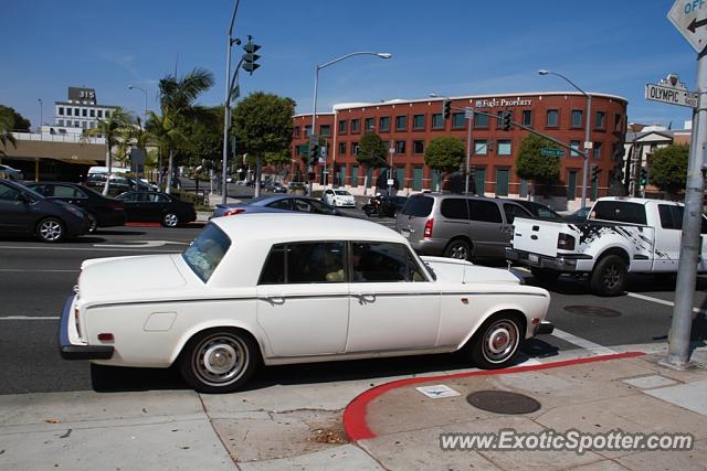 Rolls-Royce Silver Shadow spotted in Beverly Hills, California