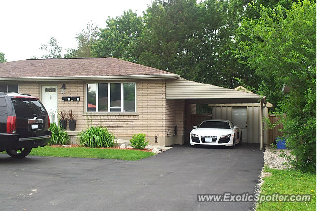 Audi R8 spotted in London, Ontario, Canada
