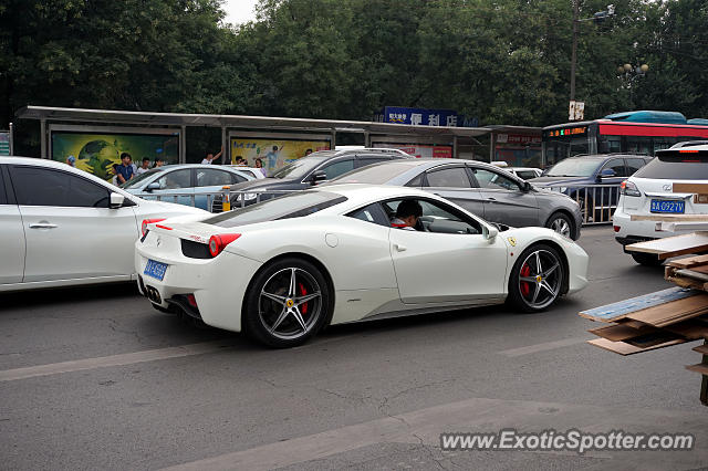 Ferrari 458 Italia spotted in Jinan, China