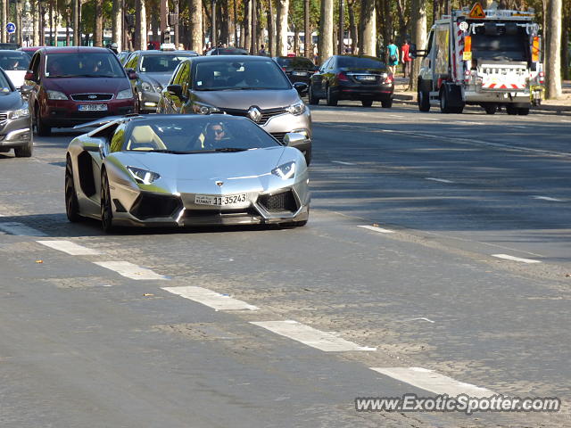 Lamborghini Aventador spotted in PARIS, France