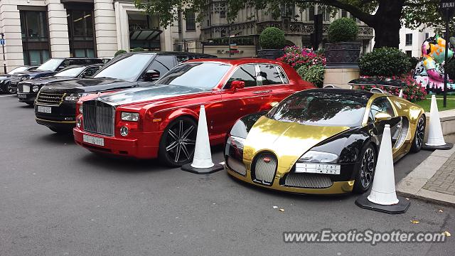 Bugatti Veyron spotted in London, United Kingdom