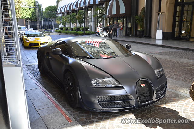 Bugatti Veyron spotted in Beverly Hills, California