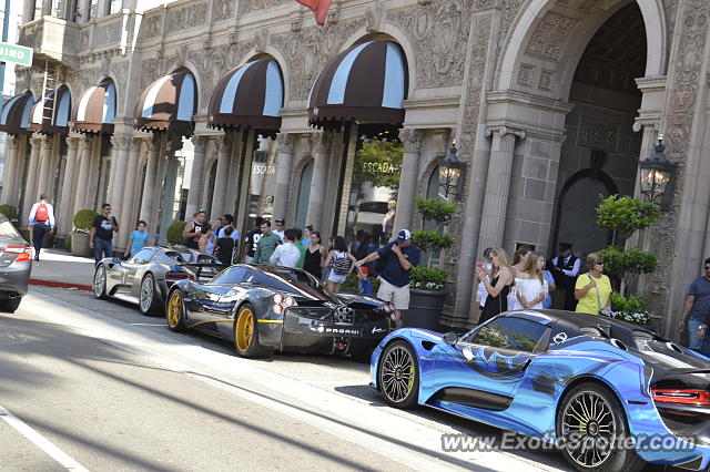 Porsche 918 Spyder spotted in Beverly Hills, California