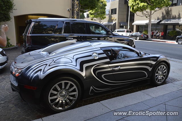 Bugatti Veyron spotted in Beverly Hills, California