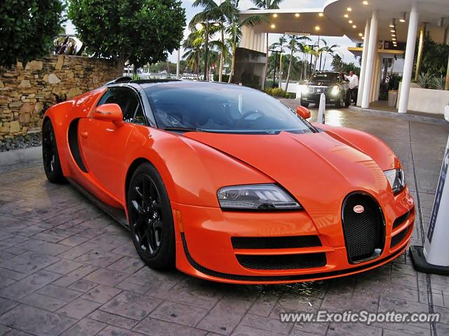 Bugatti Veyron spotted in Miami, Florida