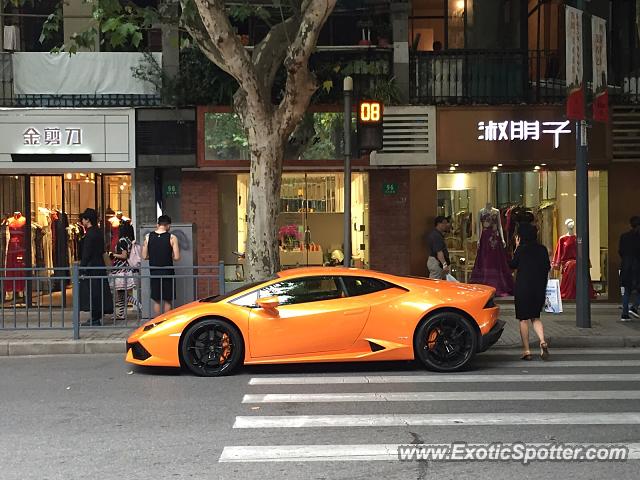 Lamborghini Huracan spotted in Shanghai, China