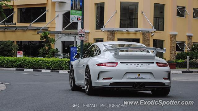 Porsche 911 GT3 spotted in Taguig City, Philippines