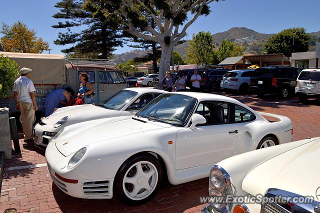 Porsche 959 spotted in Malibu, California