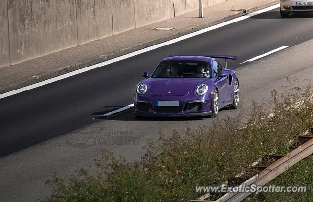 Porsche 911 GT3 spotted in A81, Germany