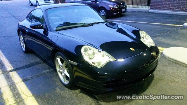 Porsche 911 spotted in Downers Grove, Illinois
