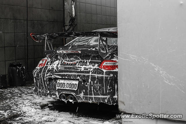 Porsche 911 GT3 spotted in São Paulo, Brazil