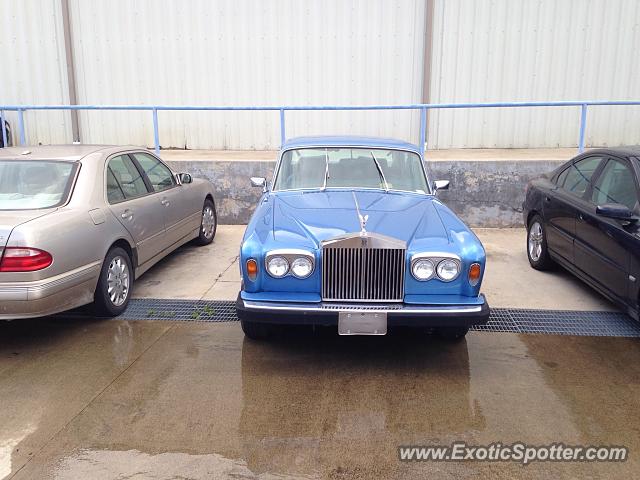 Rolls-Royce Silver Shadow spotted in College station, Texas