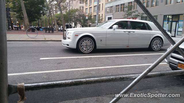 Rolls-Royce Phantom spotted in New York, New York