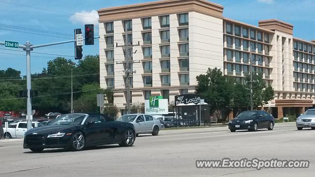 Audi R8 spotted in Oak Brook, Illinois