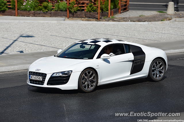 Audi R8 spotted in Warsaw, Poland