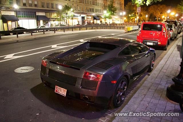 Lamborghini Gallardo spotted in Arlington, Virginia