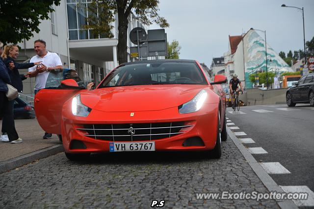 Ferrari FF spotted in Sopot, Poland
