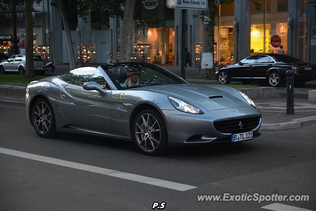 Ferrari California spotted in Berlin, Germany
