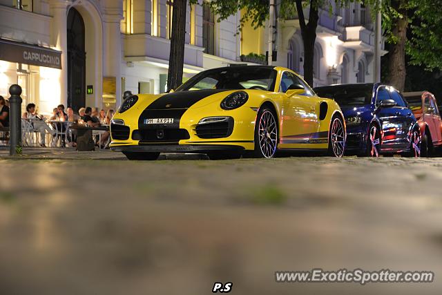 Porsche 911 Turbo spotted in Berlin, Germany