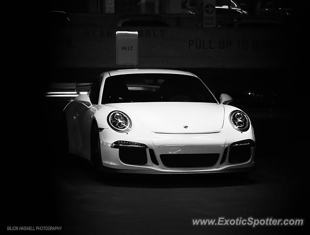 Porsche 911 GT3 spotted in NEW YORK, New York