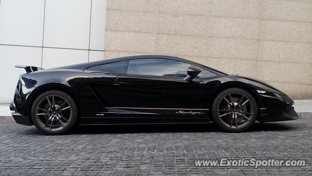 Lamborghini Gallardo spotted in Hong Kong, China