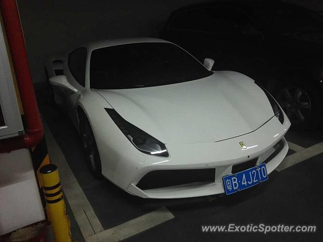 Ferrari 488 GTB spotted in Shenzhen, China
