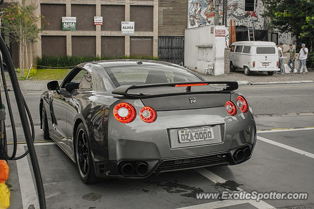 Nissan GT-R spotted in São Paulo, Brazil