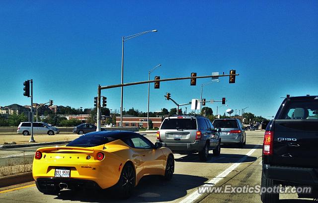Lotus Evora spotted in Downers Grove, Illinois