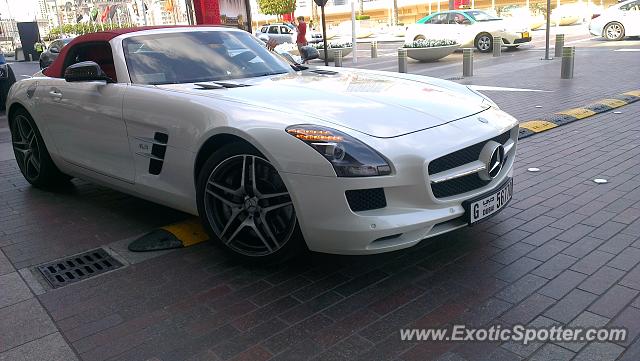 Mercedes SLS AMG spotted in Dubai, United Arab Emirates