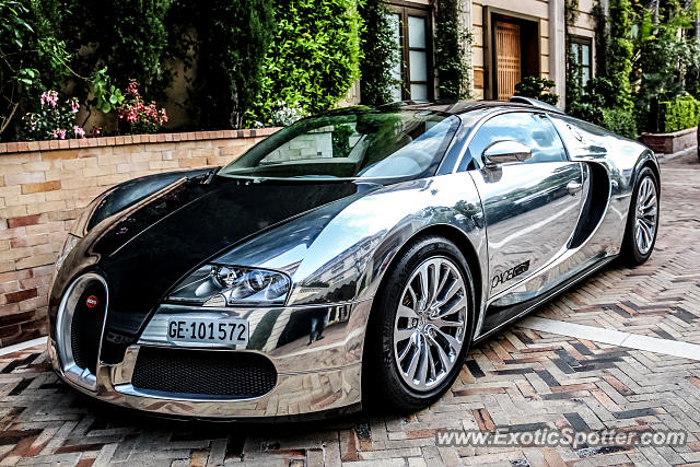 Bugatti Veyron spotted in Monte-Carlo, Monaco