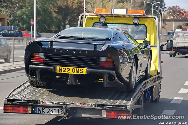 Jaguar XJ220 spotted in Warsaw, Poland