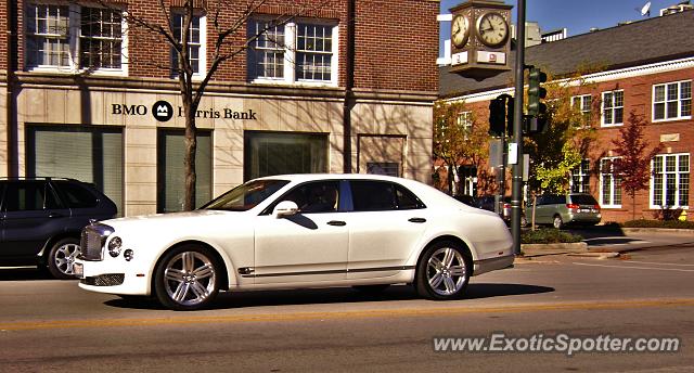 Bentley Mulsanne spotted in Winnetka, Illinois