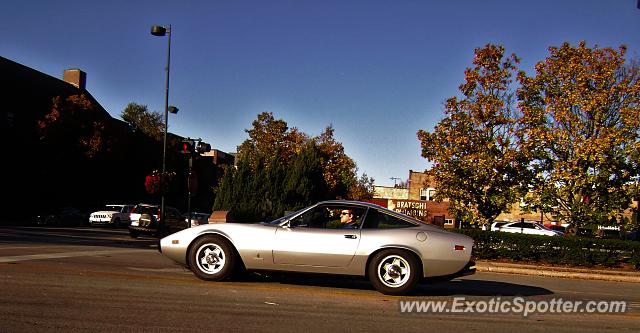 Ferrari 365 GT spotted in Winnetka, Illinois