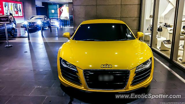 Audi R8 spotted in Pavilion, KL, Malaysia