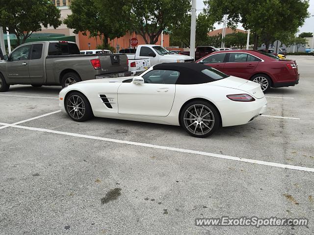 Mercedes SLS AMG spotted in Fort Lauderdale, Florida