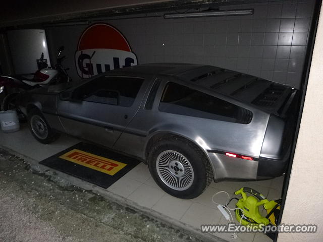 DeLorean DMC-12 spotted in Huy, Belgium