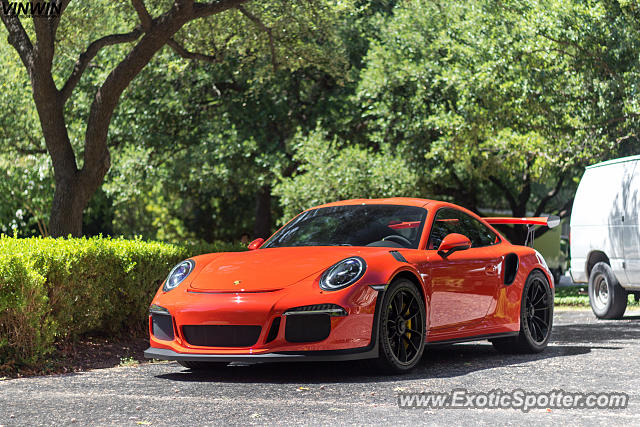 Porsche 911 GT3 spotted in Dallas, Texas