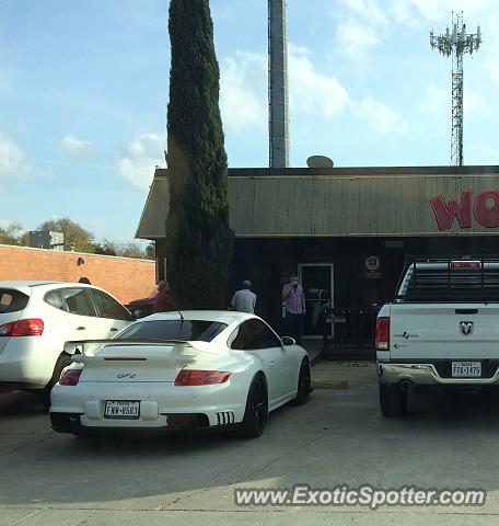 Porsche 911 GT2 spotted in Houston, Texas