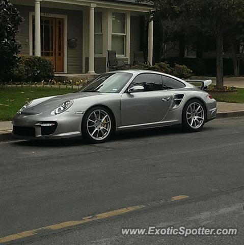 Porsche 911 GT2 spotted in Dallas, Texas