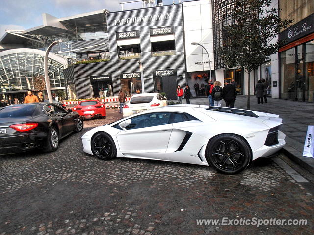 Lamborghini Aventador spotted in Istanbul, Turkey