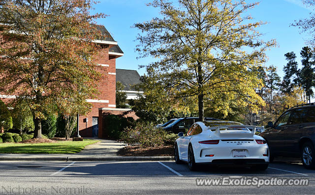 Porsche 911 GT3 spotted in Cary, North Carolina