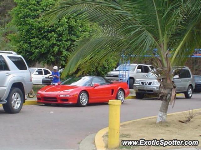 Acura NSX spotted in Panama, Panama