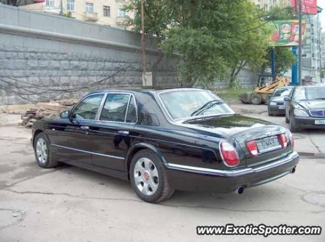 Bentley Arnage spotted in Moscow, Russia