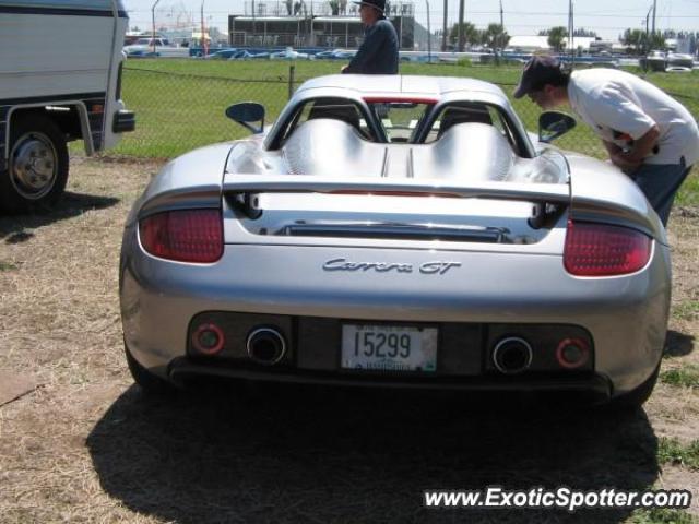 Porsche Carrera GT spotted in Sebring, Florida
